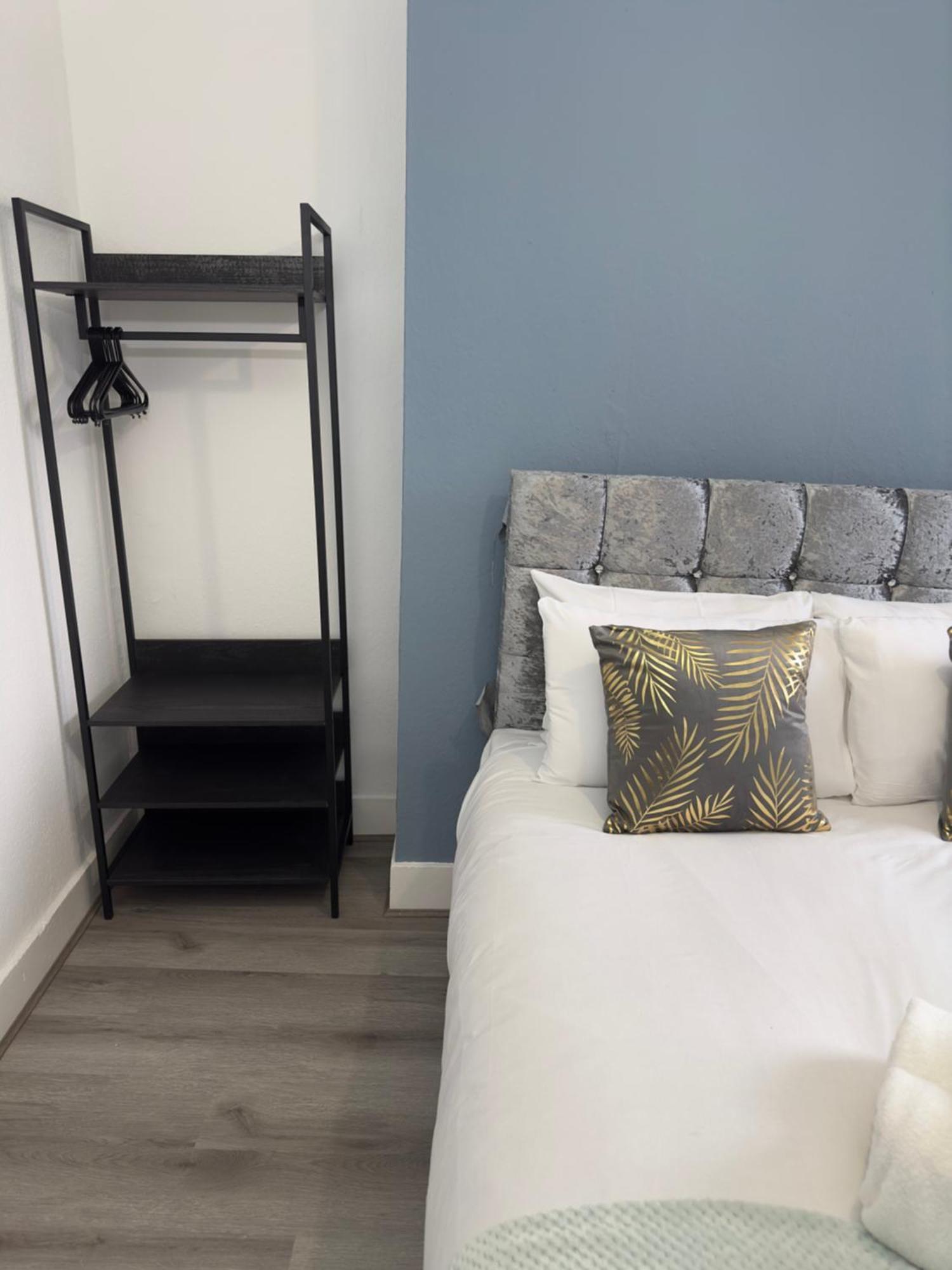 Hackney Mid & Long-Term Stays ลอนดอน ภายนอก รูปภาพ
