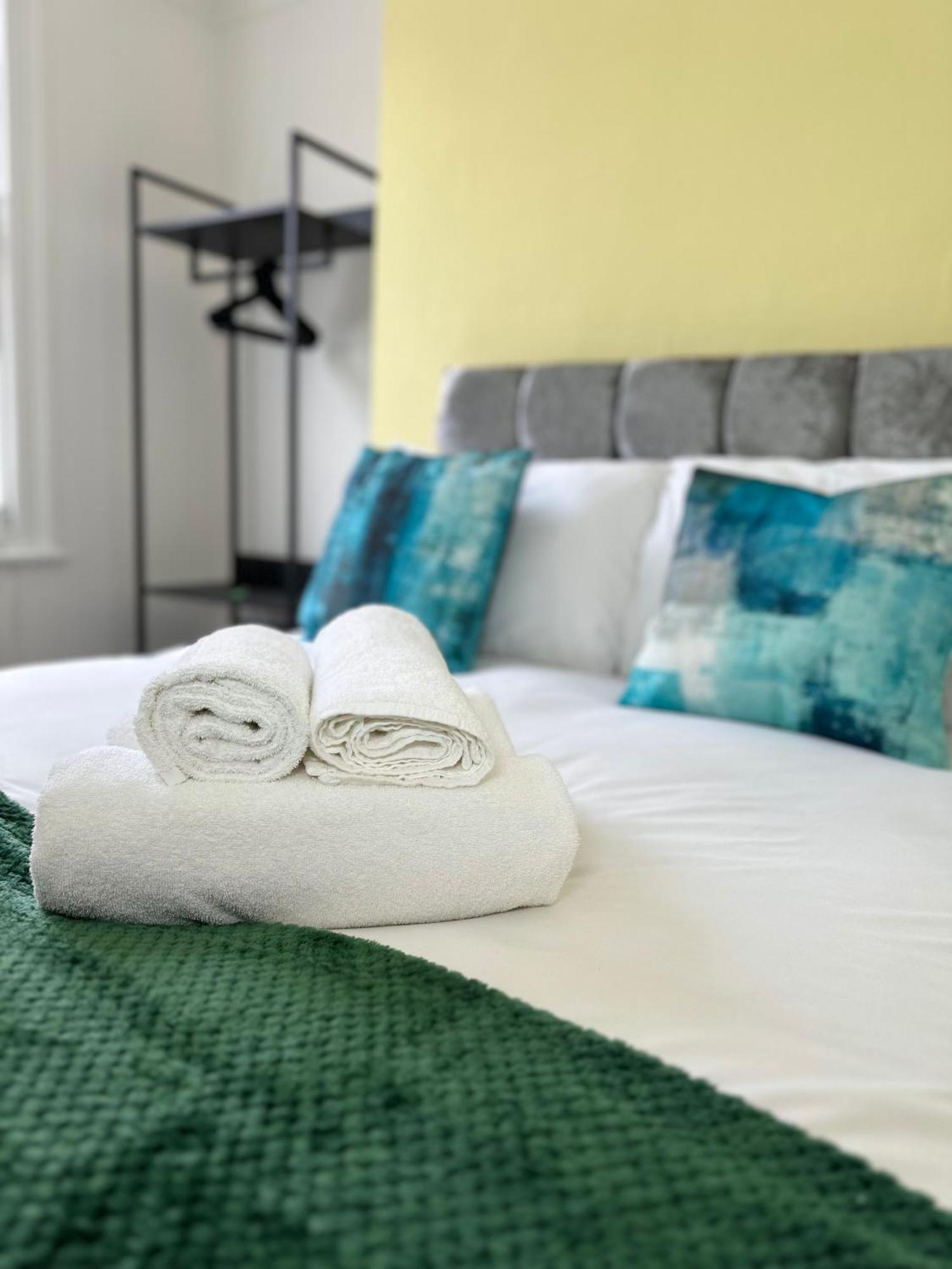 Hackney Mid & Long-Term Stays ลอนดอน ภายนอก รูปภาพ