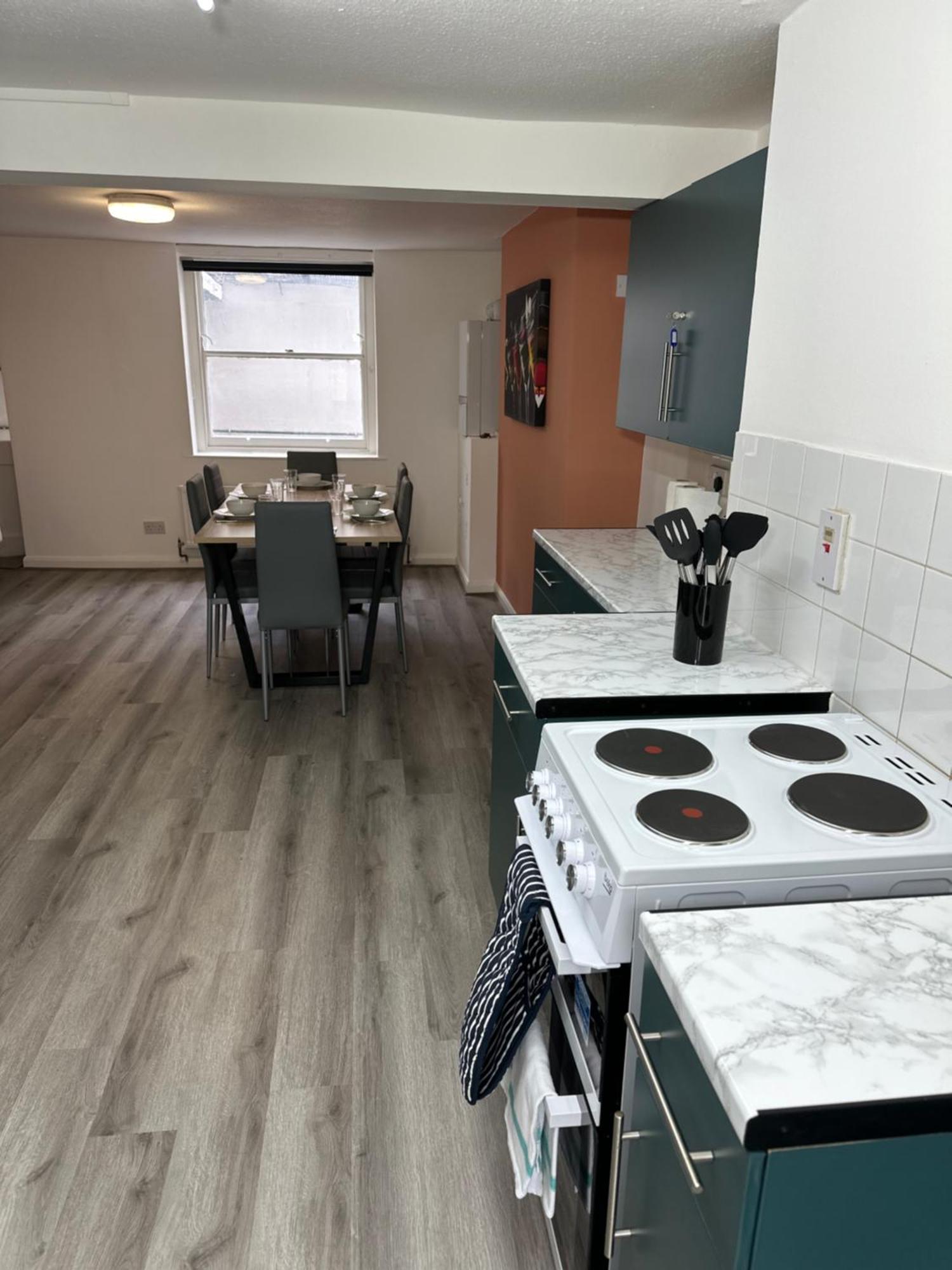Hackney Mid & Long-Term Stays ลอนดอน ภายนอก รูปภาพ