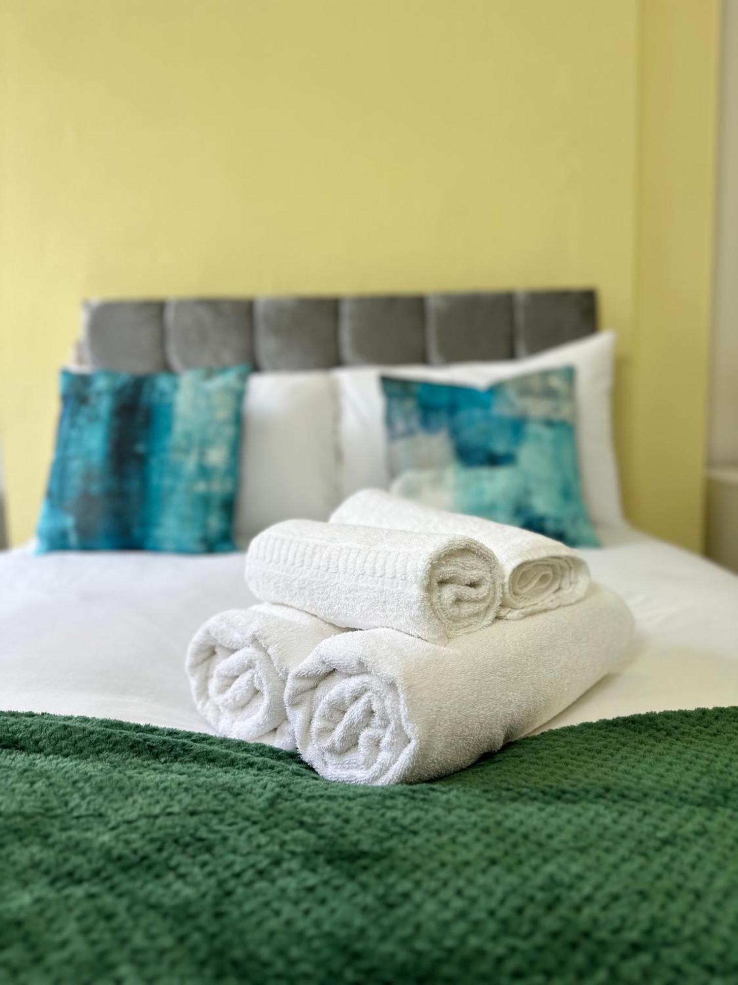Hackney Mid & Long-Term Stays ลอนดอน ภายนอก รูปภาพ