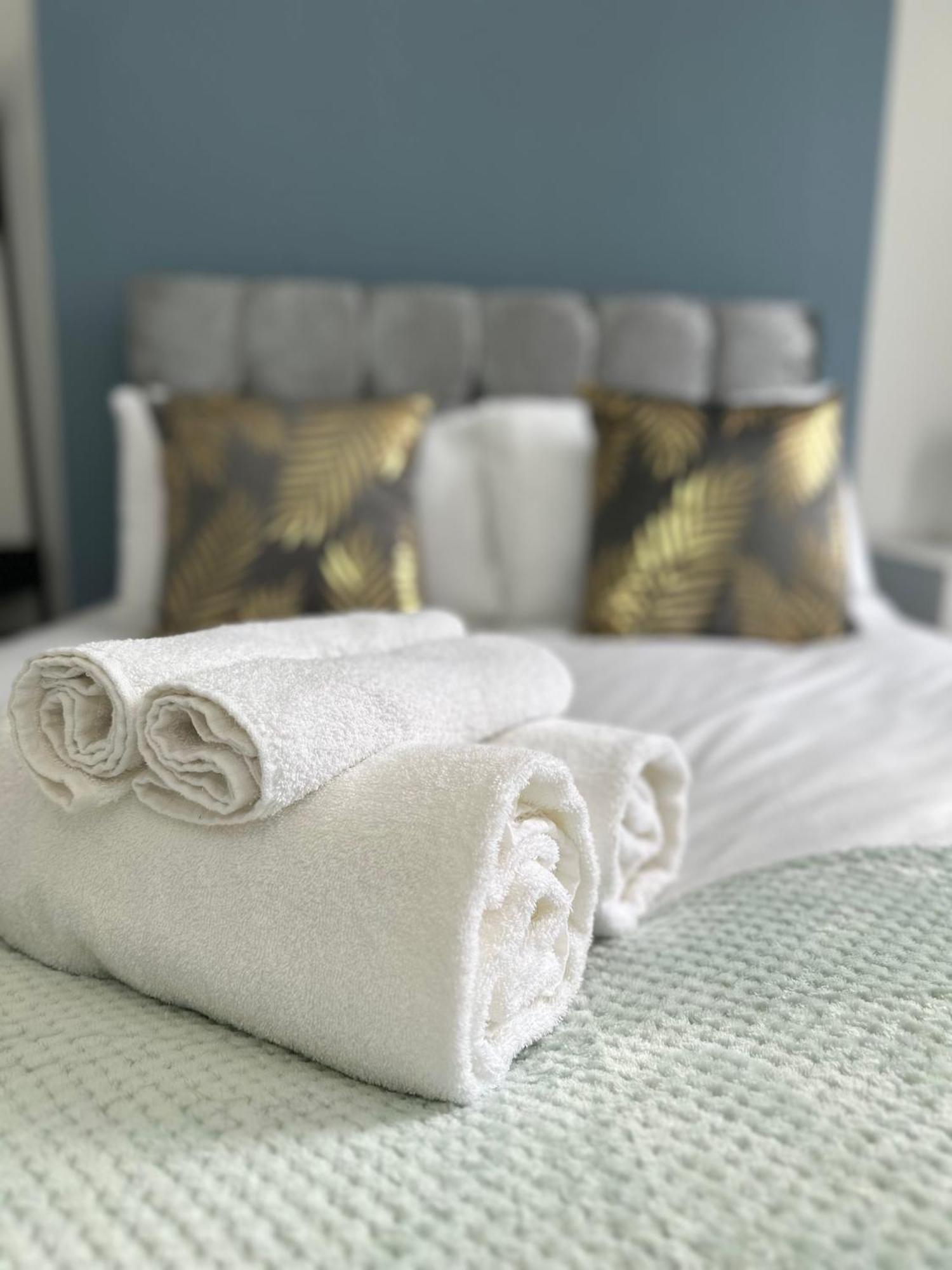 Hackney Mid & Long-Term Stays ลอนดอน ภายนอก รูปภาพ